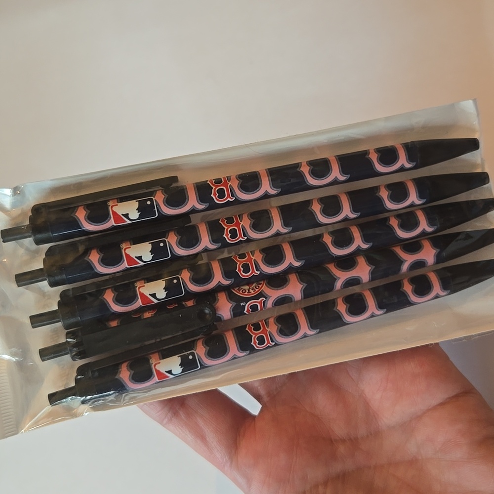 NWT Vintage Y2K MLB Boston Red Sox 5 Piece Clink Pens Blank Ink Logo Sealed